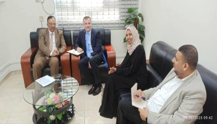 رئيس مصلحة الجمارك يبحث مع ممثل مفوضية اللاجئين تعزيز التعاون المشترك