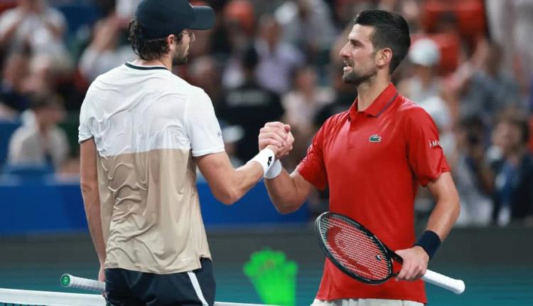 فاشيرو يهز عرش ديوكوفيتش في مفاجأة تاريخية