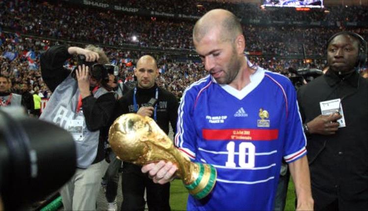 زيدان يبدي رغبته في تدريب المنتخب الفرنسي