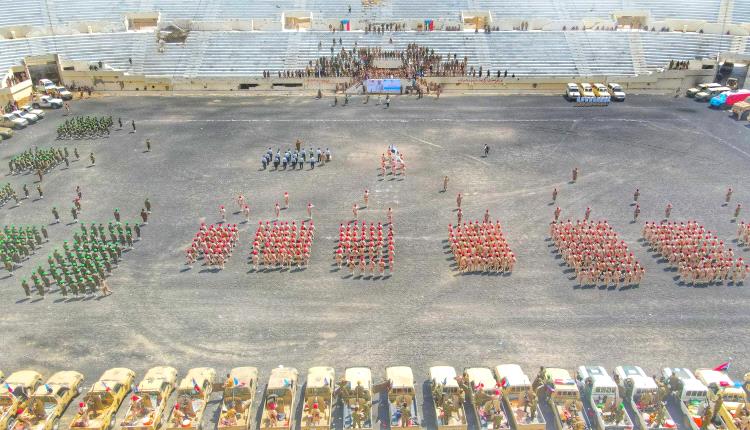 قوات الدعم والإسناد تنفذ عرضاً عسكرياً مهيباً في أبين احتفاءً بثورة 14 أكتوبر