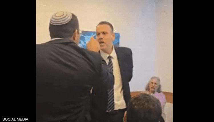 شجار حاد بين وزيرين بسبب "توزيع المناصب"