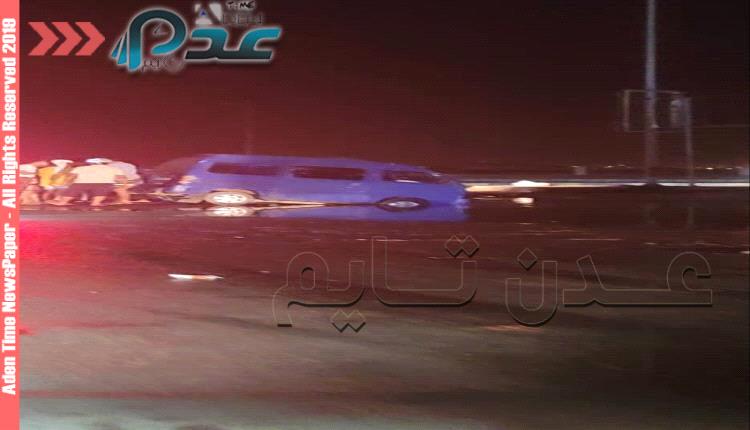 تحذير للسائقين...هاوية في بداية طريق حيوي وسط عدن