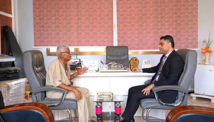 نائب الوزير العاقل يطّلع على أنشطة مكتبي السياحة والثقافة بالعاصمة عدن