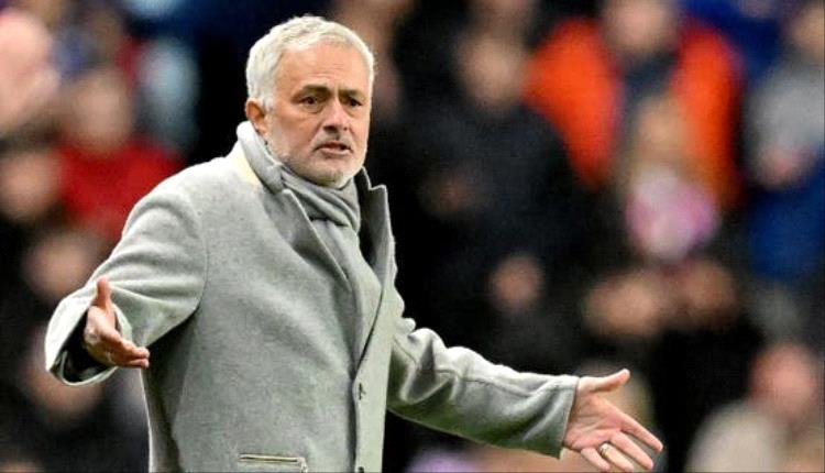 بعد ربع قرن من الانفصال.. مورينيو يتولى تدريب بنفيكا