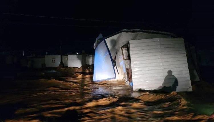 تضرر 354 ألف يمني جراء الأمطار والفيضانات
