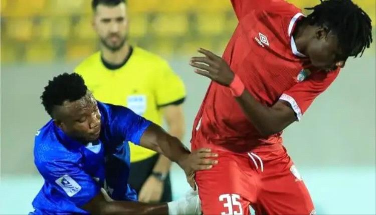 بطاقة حمراء تقلب الموازين.. زاخو يطيح بالقوة الجوية