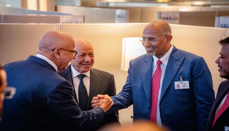 لقاءات ثنائية للوفد الرئاسي مع رئيس جمهورية العراق ووزير خارجية مملكة البحرين 