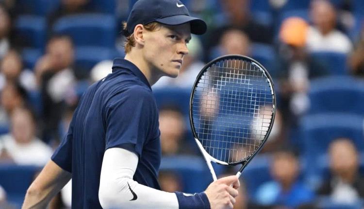 سينر يكسر صمود أتماني ويتأهل لربع نهائي بكين