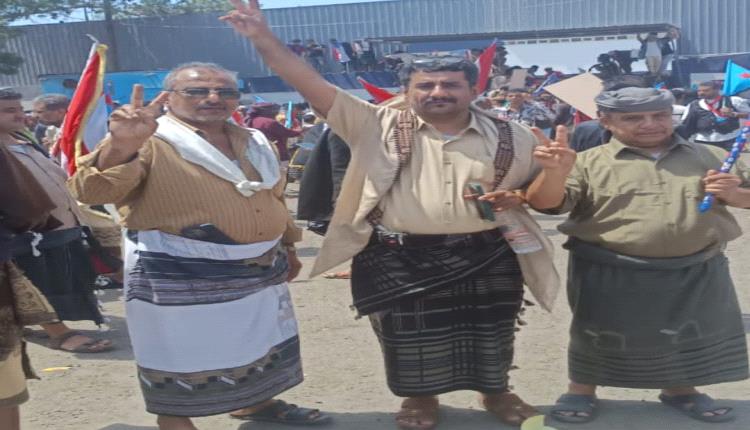 رئيس انتقالي ميفعة ونائبه يشاركون في مليونية فتح مقار المجلس وكسر قرارات الإغلاق التعسفية