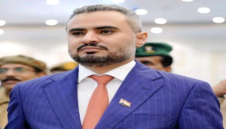 عبدالعزيز الشيخ .. للبعض من المزايدين