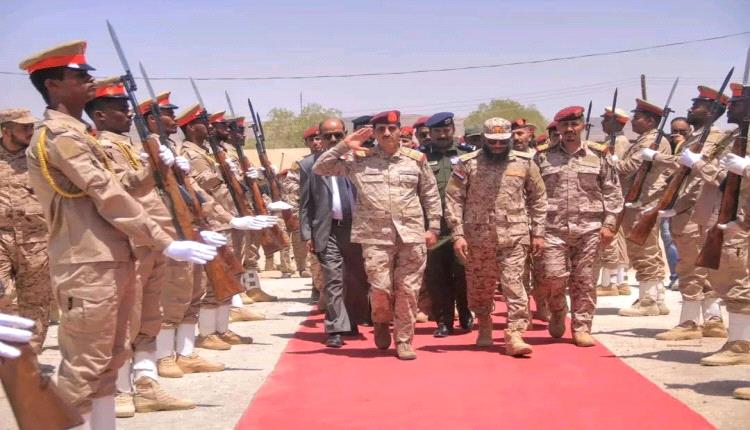 أجندة "إخوانية" لتفكيك القوات الجنوبية تحت غطاء الشرعية 