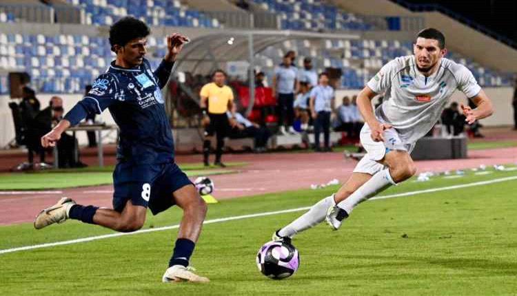 الأخدود يحقق فوزا مثيرا على الفتح في دوري روشن السعودي