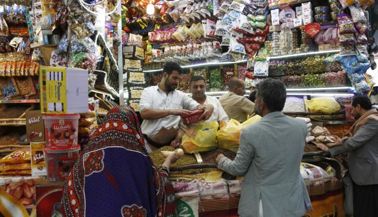 الحرب تضرب الأعمال الموسمية في اليمن
