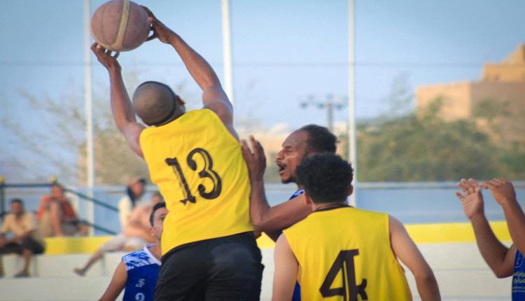 اتحاد حضرموت يستعيد الصدارة وهلال السويري يواصل ملاحقته في بطولة البرنامج السعودي لكرة السلة 