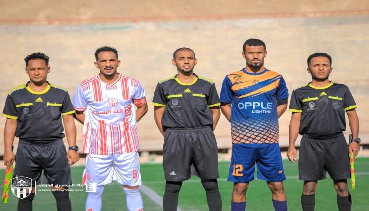 شعب حضرموت يتفوق على سلام الغرفة بثلاثية نظيفه 