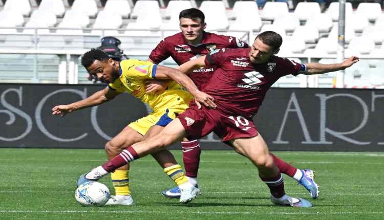 الدوري الإيطالي.. تزايد معاناة فيرونا وكريمونيزي