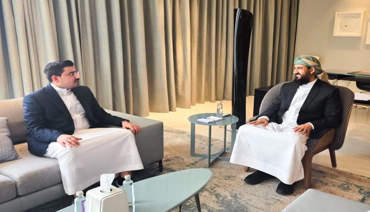 المحرّمي يشيد بأدوار أبناء المهرة ويؤكد دعم المشاريع الخدمية في المحافظة