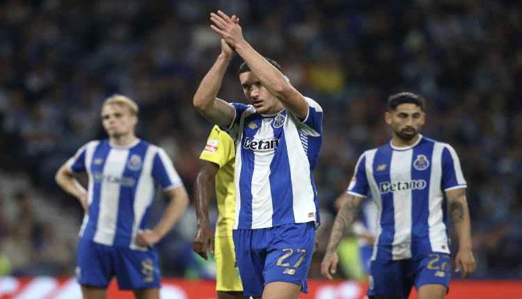 بورتو يقترب من لقب الدوري البرتغالي بثنائية في شباك تونديلا