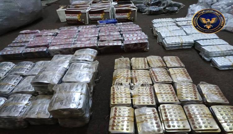 ضبط كمية من الأدوية والمنشطات الجنسية المهربة شمال عدن .. صور
