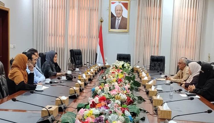 الوزيرة جعسوس تبحث مع منظمة "أوكسفام" آليات دعم وتمكين المرأة 