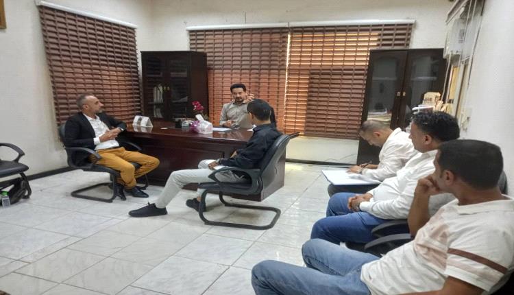 مدير عام إعلام عدن في أول إجتماع مع المديريات 