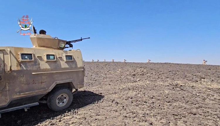 مناورة عسكرية نوعية لقوات العمالقة تحاكي اقتحام مواقع جبلية معقدة في شبوة