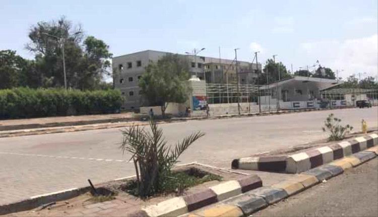 أبواب منظمة المساعدات الإنسانية في عدن موصدة 