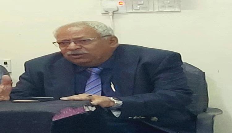 تحذيرات من "دافع مادي وسلطوي  وصراع خفي على من سيحكم ومن سيحصل على المغانم"