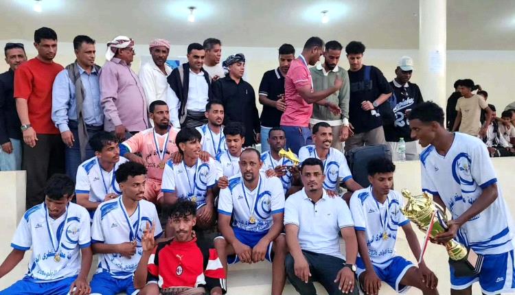 تتويج صقور الجو بطلاً لبطولة مطار سقطرى الدولي الكروية في نسختها الأولى 