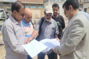 مدير عام المنصورة يدشن مشروع بناء مكاتب للصحة والتربية بالمديرية