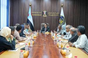 الأمانة العامة للانتقالي تدين قمع المتظاهرين في المكلا وتطالب المجتمع الدولي بالتحرك