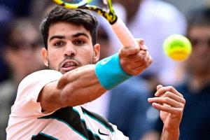 الإصابة تحرم ألكاراز من الدفاع عن لقب رولان غاروس