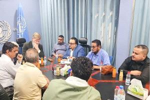 تفاصيل ما دار في لقاء المبعوث الأممي مع صحفيين في عدن