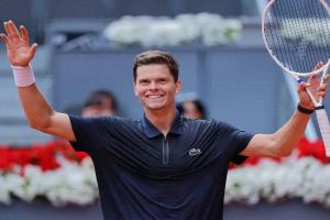 ألكسندر بلوك يبلغ نصف نهائي بطولة مدريد للتنس بفوزه على كاسبر رود 