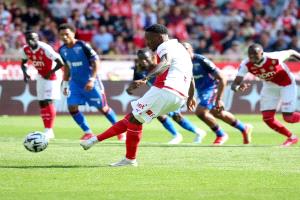 موناكو يتعادل مع أوكسير بالدوري الفرنسي