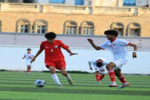 منتخب الناشئين يكسب اليرموك ويخسر من أهلي صنعاء في معسكره الداخلي