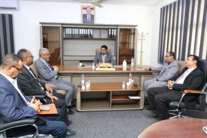 الوزير المهري يبحث مع مؤسسة العون تعزيز الشراكة لتطوير التعليم الفني