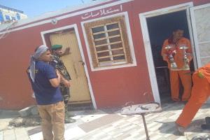 حملة أمنية وميدانية تزيل العشوائيات الغير مرخصة وتصادر "شيش" المتنزهات في خور مكسر