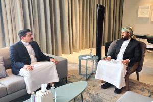 المحرّمي يشيد بأدوار أبناء المهرة ويؤكد دعم المشاريع الخدمية في المحافظة