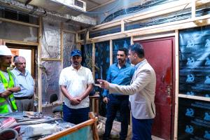 أول ظهور لنائب وزير الاعلام صلاح العاقل في مبنى التلفزيون الحكومي