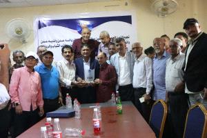 نجوم الزمن الجميل وقيادات رياضة عدن يكرمون الكابتن وجدان الشاذلي