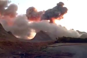 خاص - اليوم الـ33 من الحرب الأمريكية الإسرائيلية مع إيران: تصعيد عسكري واسع وتوتر عالمي على مضيق هرمز