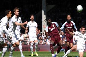 سعادة إنجليزية بسقوط أستون فيلا في البريميرليج