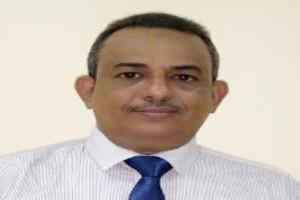 مسؤول في هيئة الطيران يطالب الوزير العمري تمكينه من عمله 