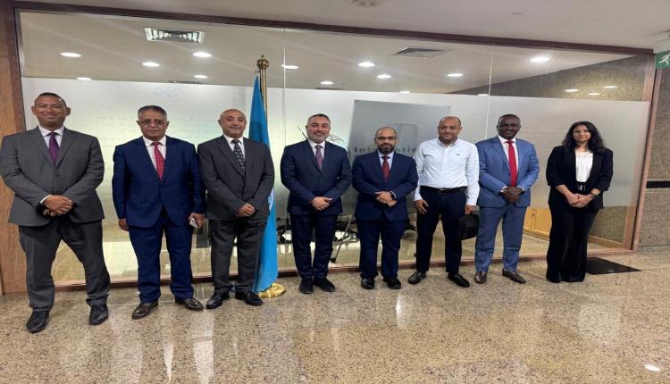 وزير الاتصالات يبحث في القاهرة مع المدير الإقليمي للاتحاد الدولي للاتصالات (ITU) تعزيز التعاون المشترك
