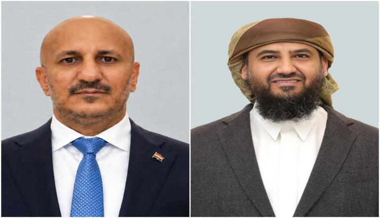 خلال اتصال هاتفي بطارق صالح، المحرمي يؤكد وحدة الموقف في مواجهه مليشيات الحوثية