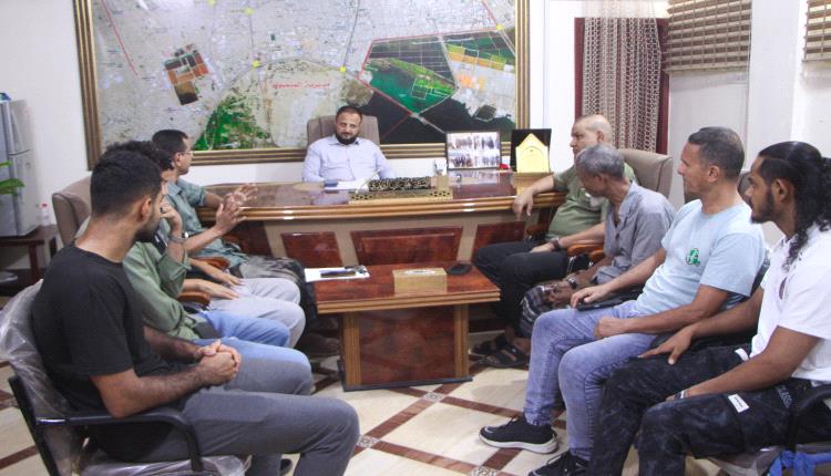 اليزيدي يلتقي إدارة نادي أهلي عدن لبحث سبل تجاوز التحديات وإسناد النادي