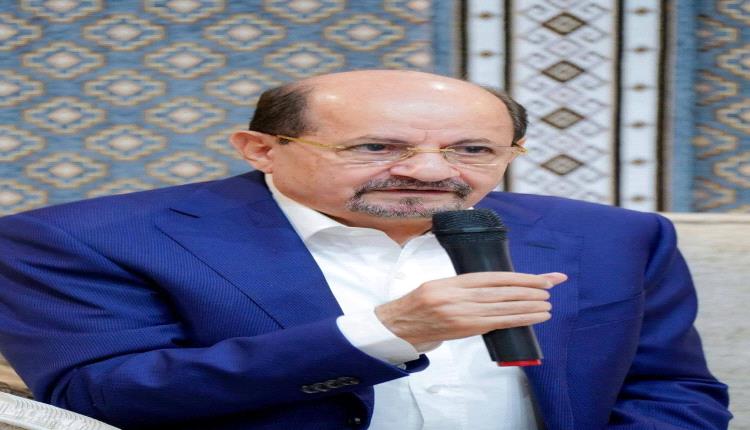 الأعجم ينتقد أداء الحكومة