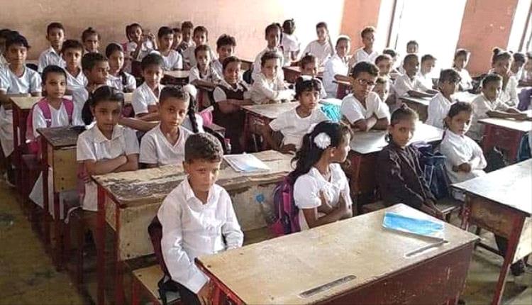 التعليم خط أحمر.. أنقذوا مدارس عدن من السياسة والإهمال