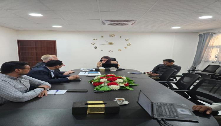 رئيس الجهاز المركزي للإحصاء تناقش مع بعثة دعم التنفيذ الأولى أولويات مشروع تحديث المؤسسات والأنظمة العامة في اليمن جدول الاعمال
